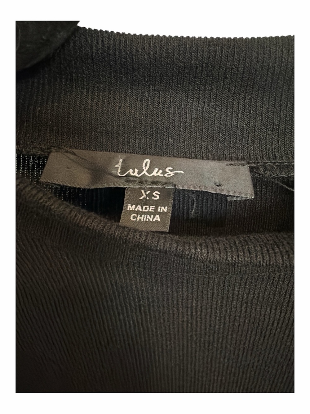 Lulu’s Black Sheer Sleeve Mock Neck Sweater size XS - Picture 3 of 4